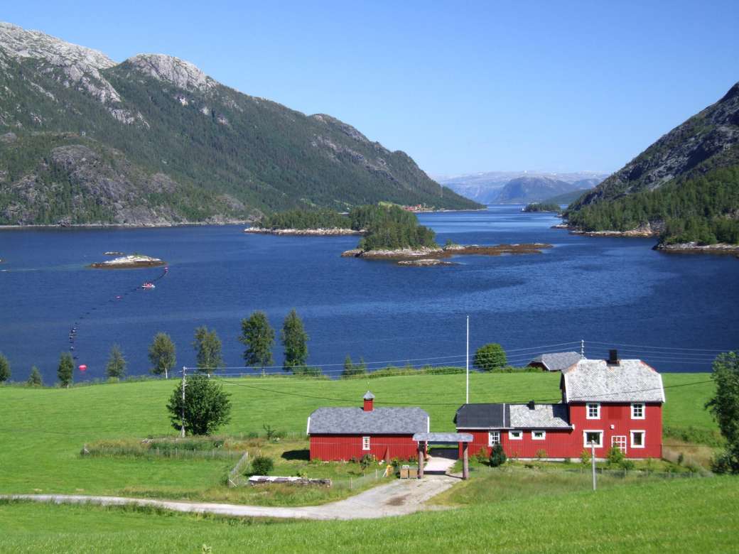 Dom w Norwegii- hitte puzzle online