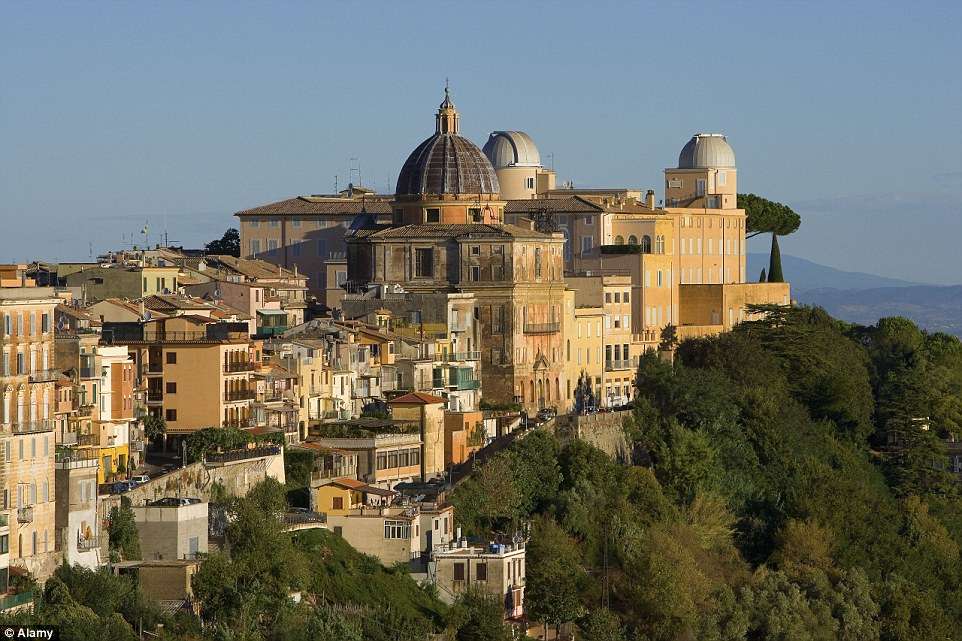 Castel Gandolfo Papieska rezydencja regionu Lazio puzzle online