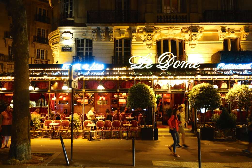 Jedz w Paryżu puzzle online