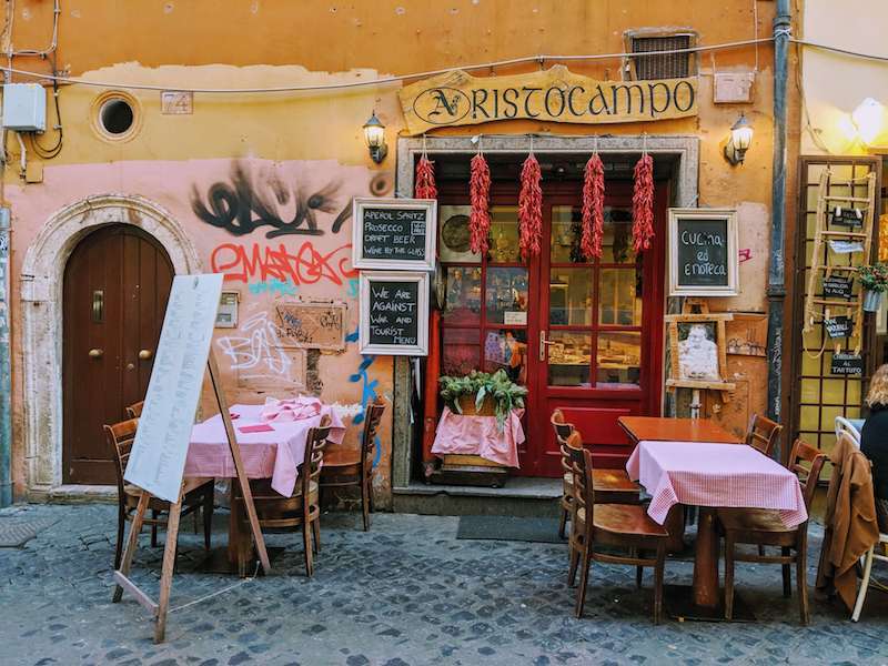Restauracja na Starym Mieście w Rzymie puzzle online