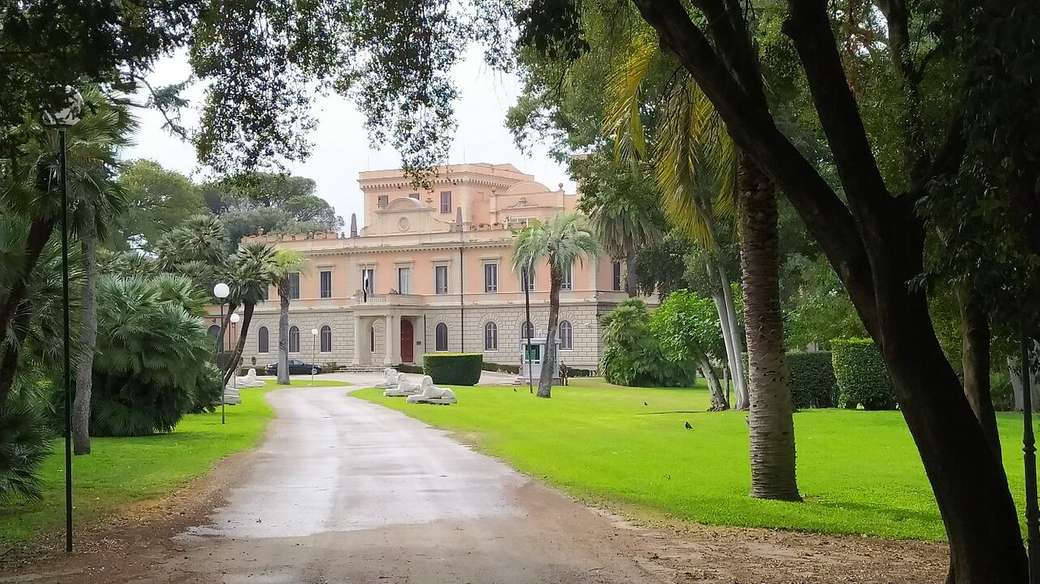 Villa Ada z pięknym ogrodem Rzym puzzle online