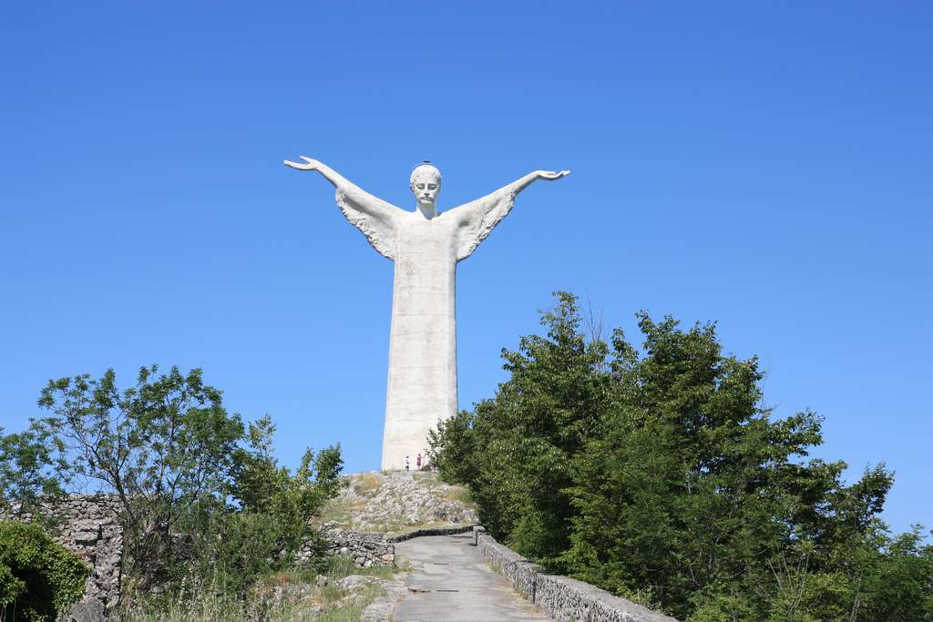 Estatua del Cristo Maratea Región Basilicata Italia rompecabezas