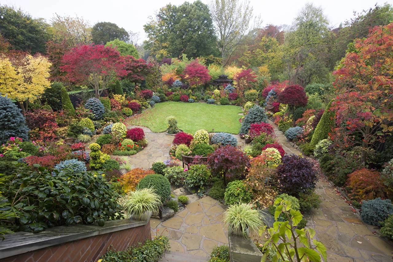 Jesienny ogród w Anglii puzzle online