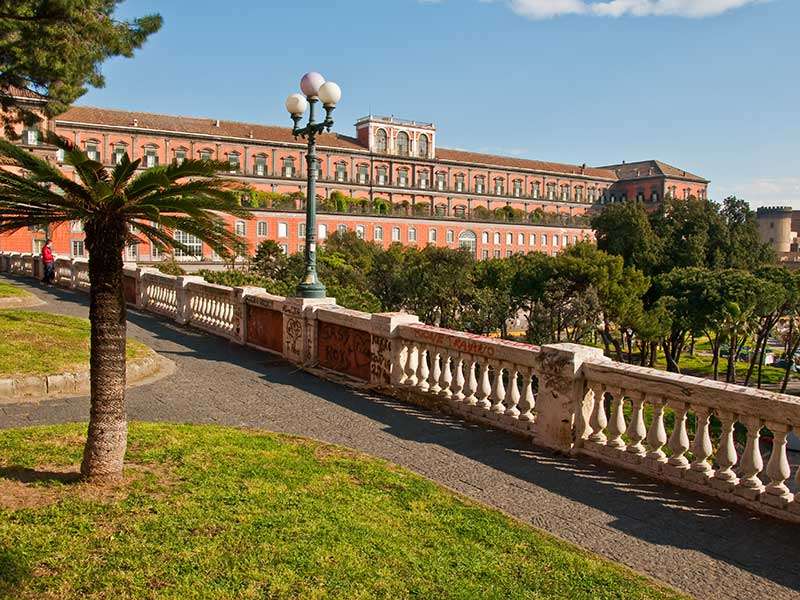 Neapol Palazzo Reale Region Kampania Włochy puzzle online