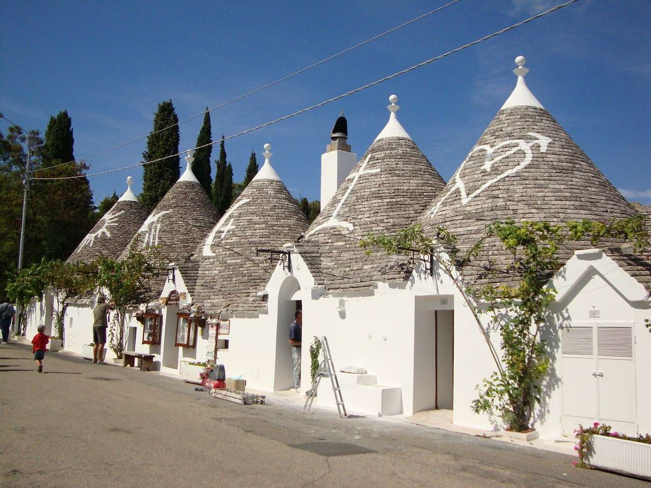 Alberobello Tradycyjne domy trulli w Apulii puzzle online
