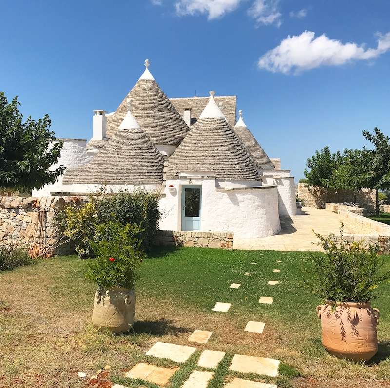 Tradycyjne domy trulli w Apulii puzzle online