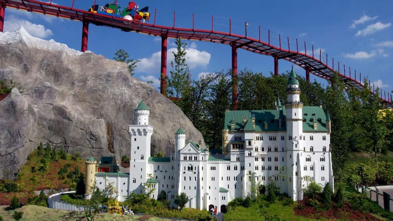 Ośrodek rekreacyjny Legoland w Niemczech puzzle online