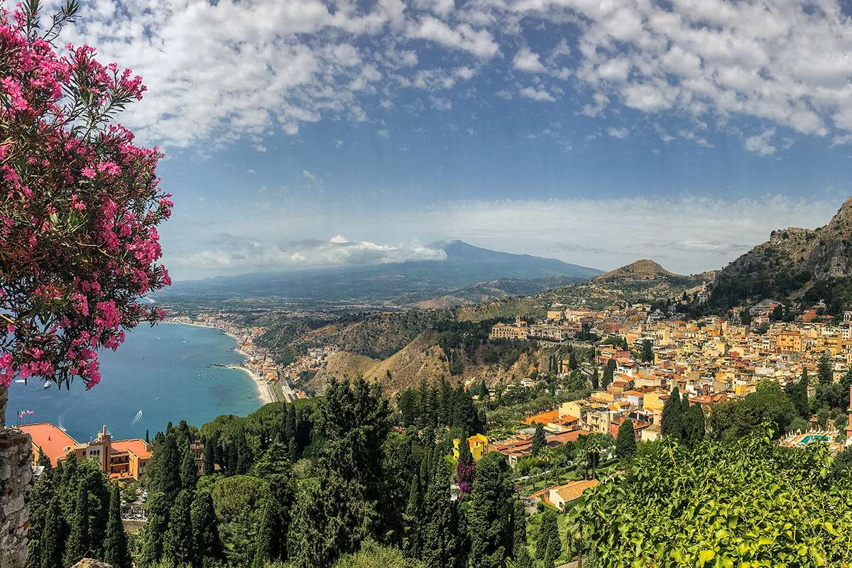 Piękny krajobraz Sycylii puzzle online