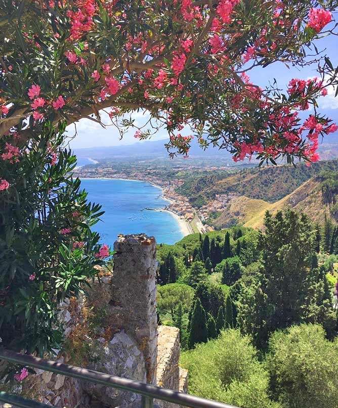 Piękny krajobraz Sycylii puzzle online