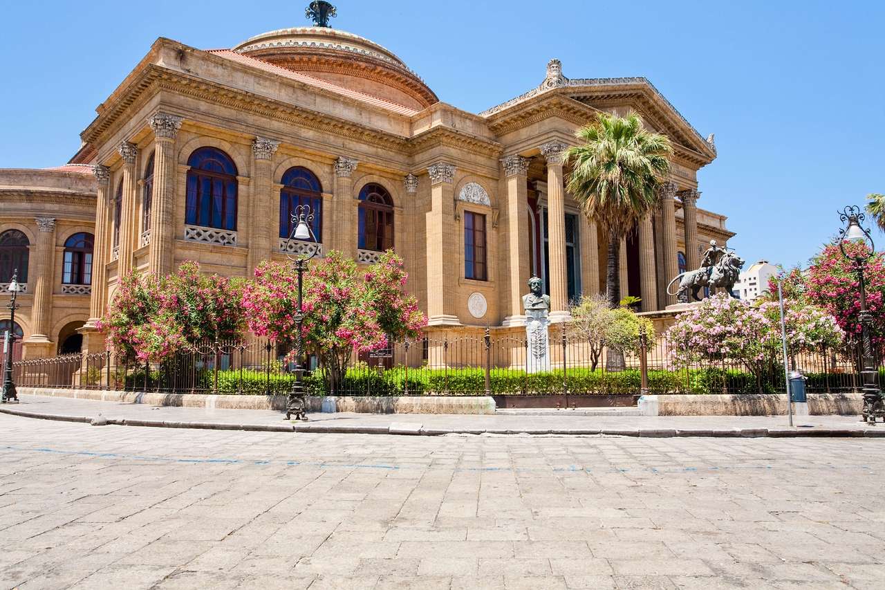 Teatr i Opera w Palermo na Sycylii puzzle online