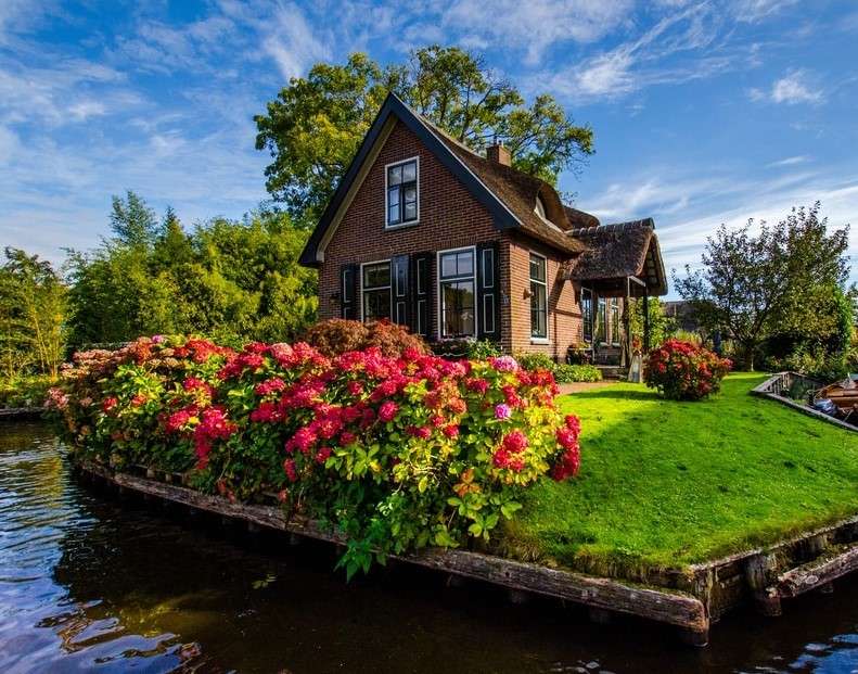 Къща с цветя пъзел