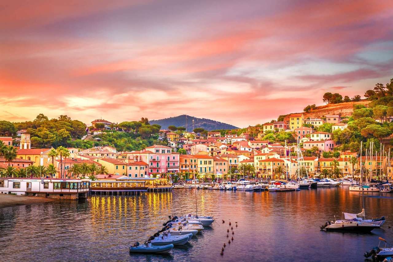 Porto Azzurro na wyspie Elba we Włoszech puzzle online