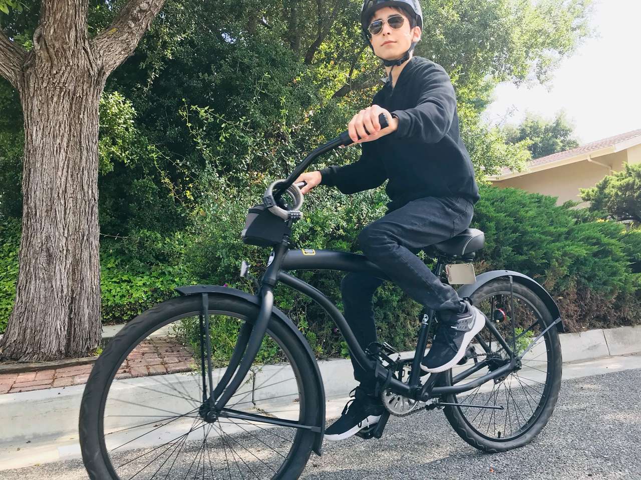 Aidan na rowerze puzzle online