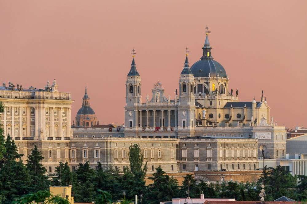 Madryt Katedra Pałacu Królewskiego Almudena puzzle online