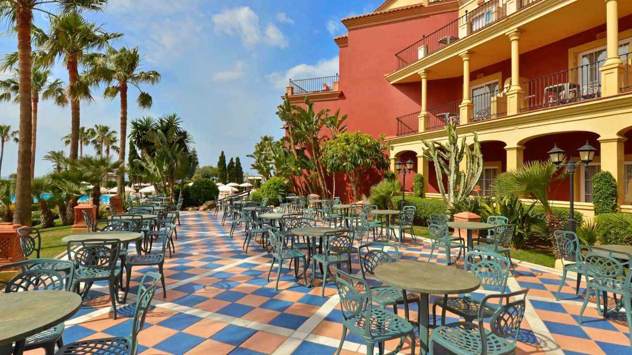 Taras hotelu Malaga puzzle online