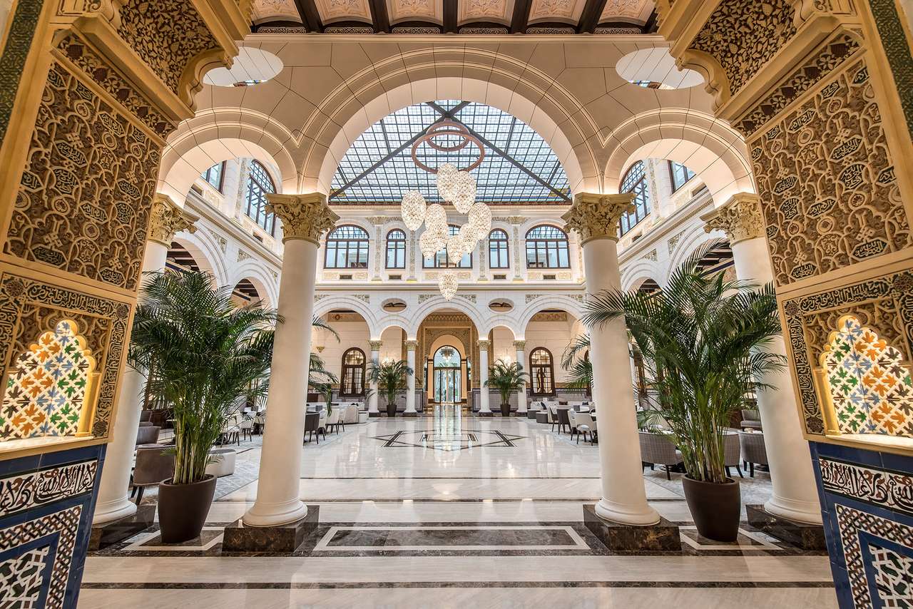Lobby hotelu Malaga puzzle online