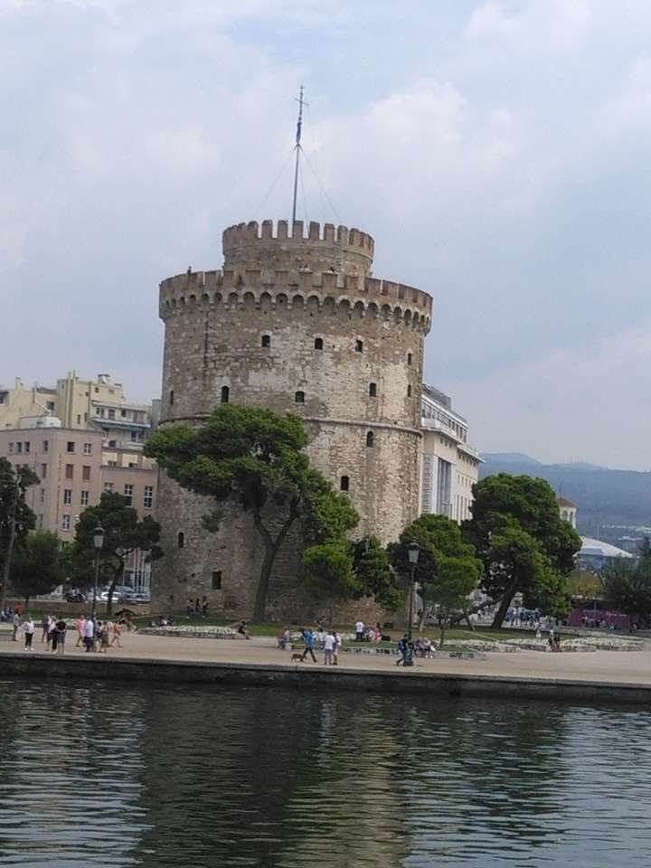 biała wieża w Salonikach puzzle online