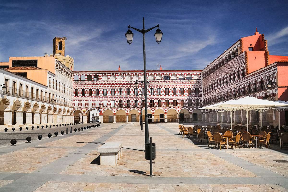 Badajoz Plaza Major Hiszpania puzzle online