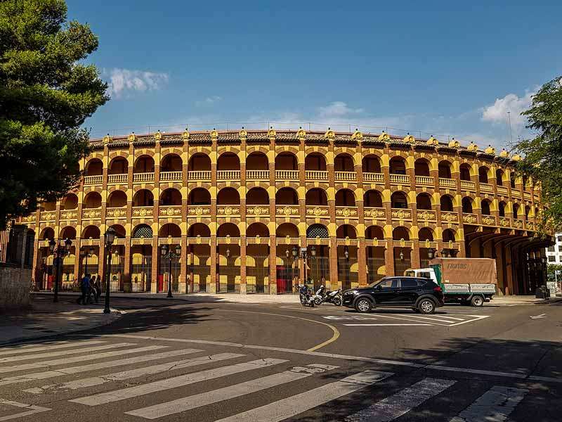 Miasto Saragossa w Hiszpanii puzzle online