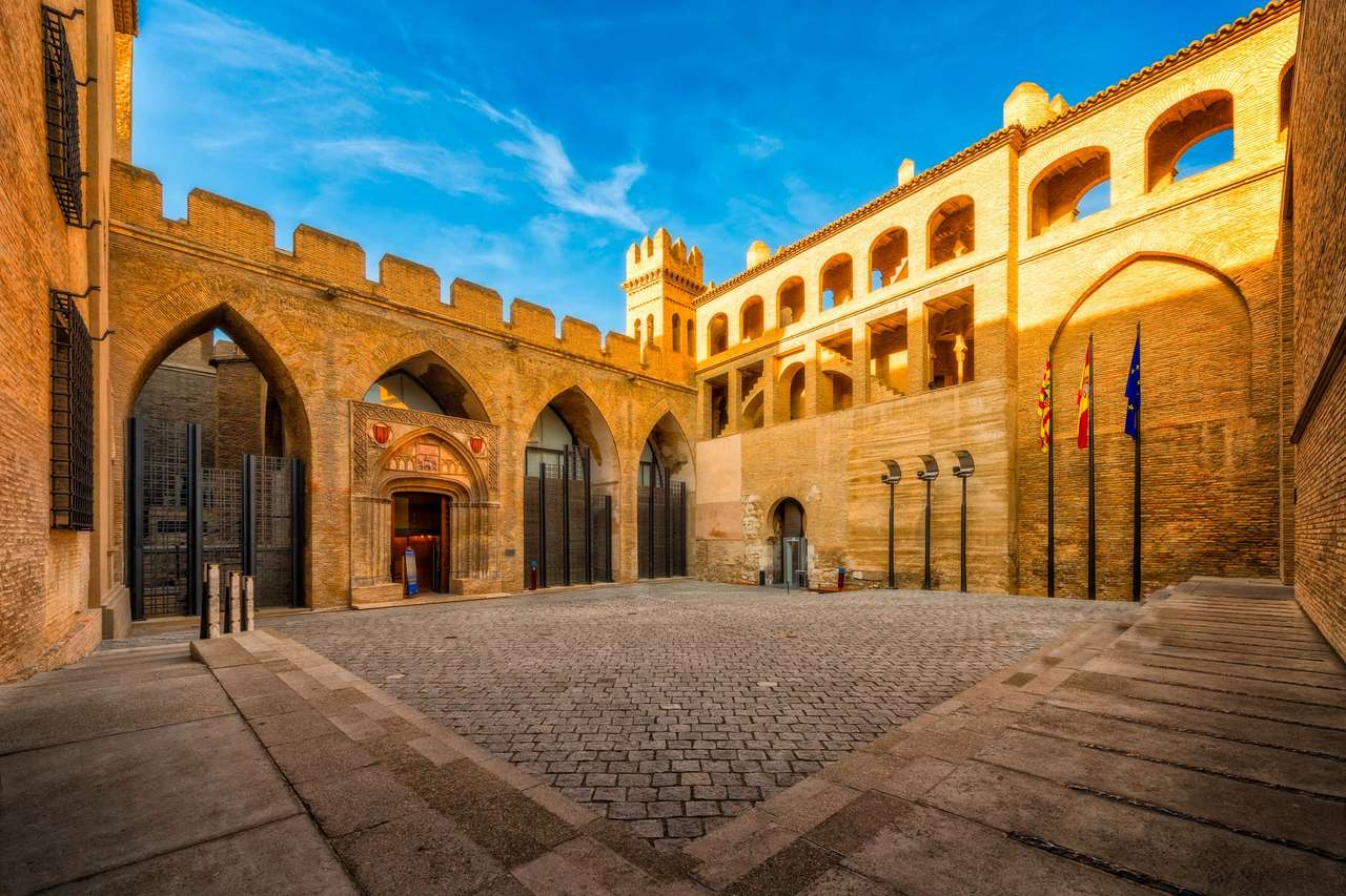 Miasto Saragossa w Hiszpanii puzzle online