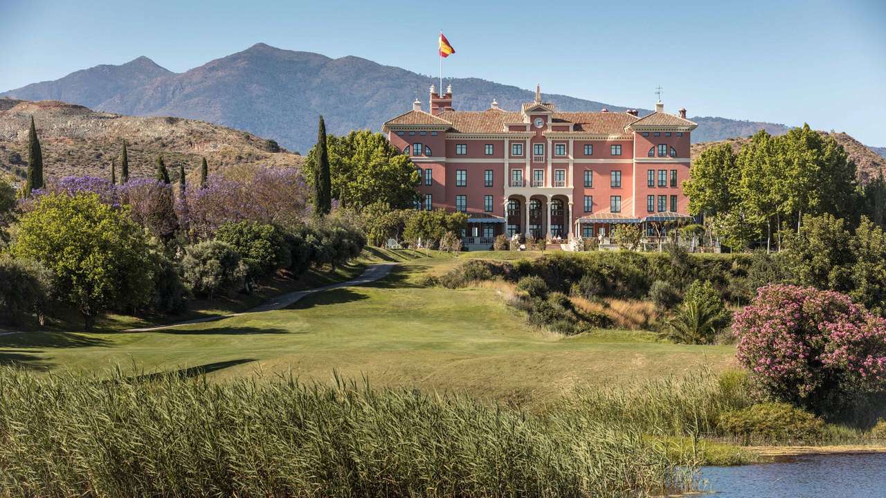 Marbella Resort w południowej Hiszpanii puzzle online