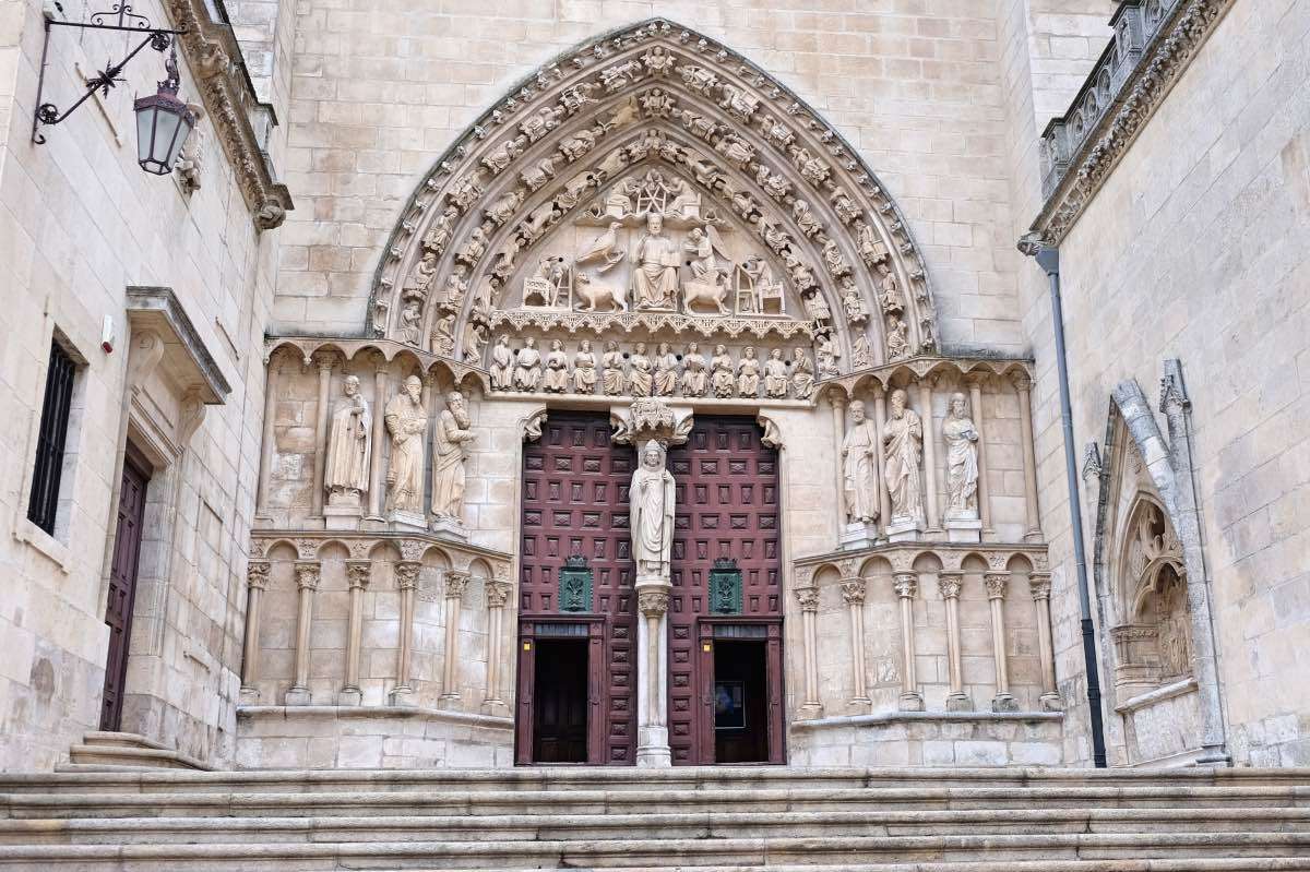 Katedra w Burgos w Hiszpanii puzzle online