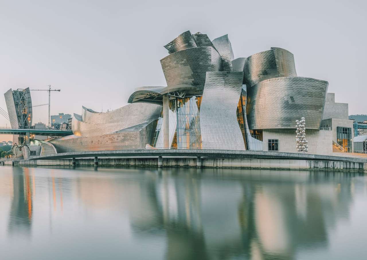 Muzeum Guggenheima w Bilbao puzzle online