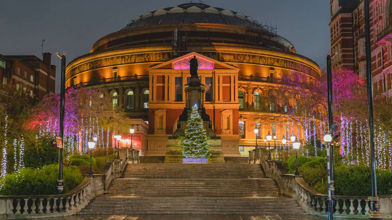 Dekoracja świąteczna Royal Albert Hall London puzzle online