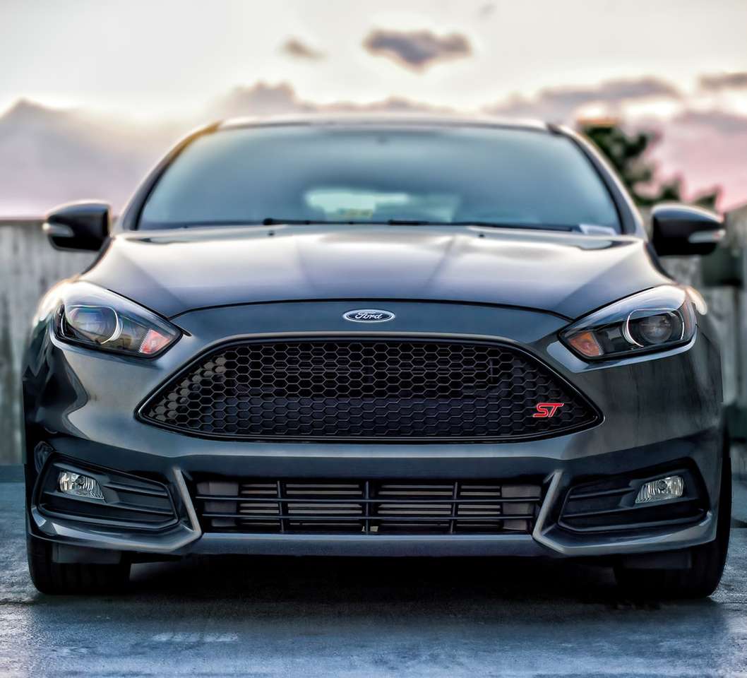 czarny samochód Ford puzzle online
