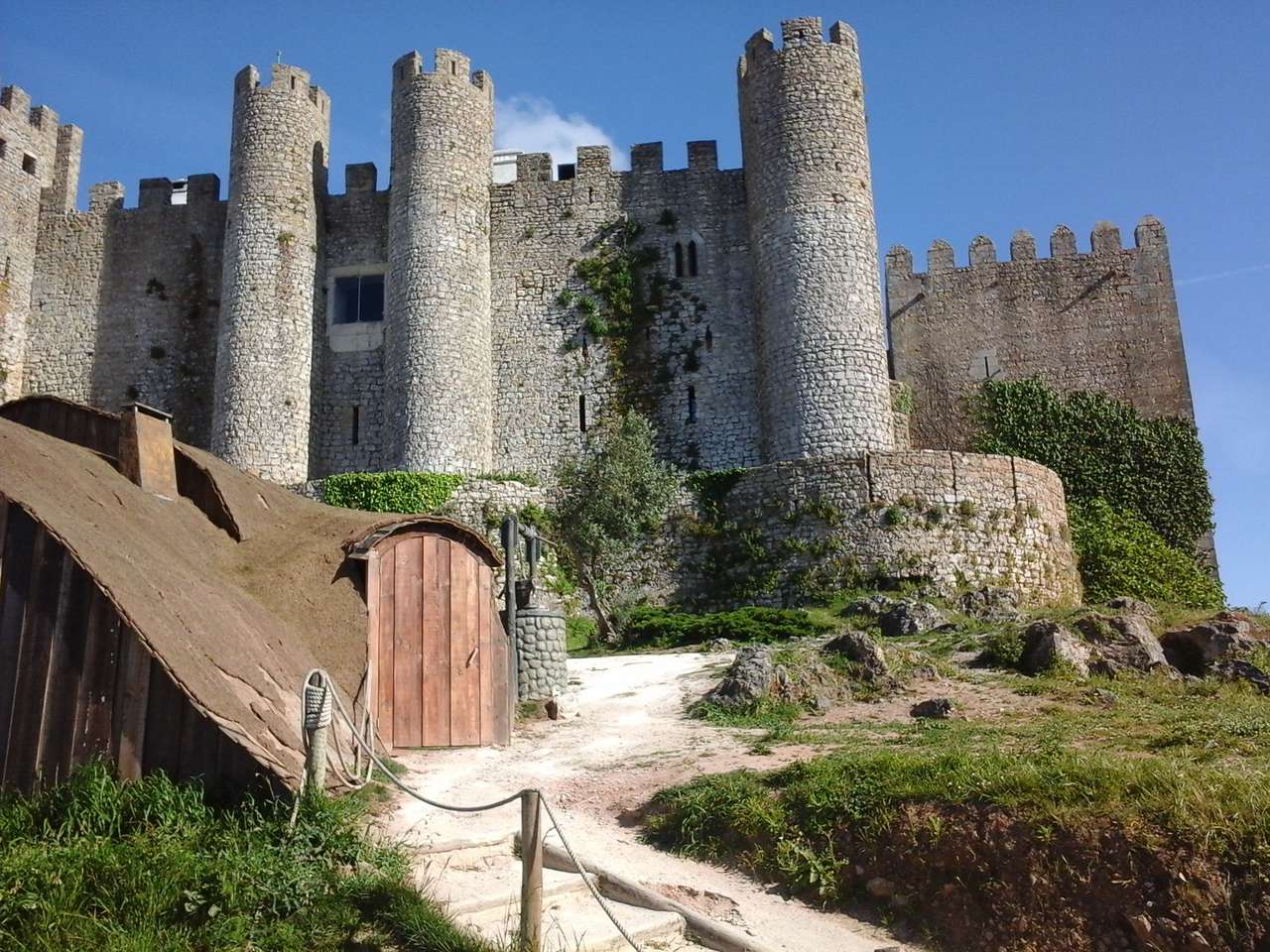 Zamek w Obidos puzzle online