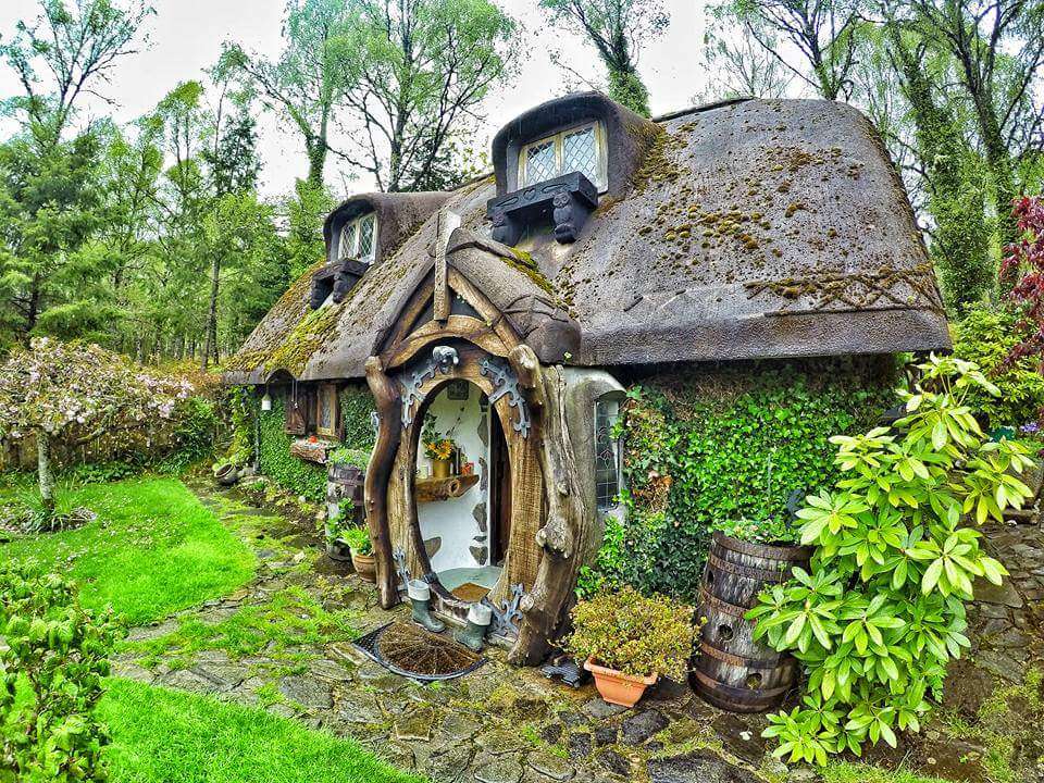 dom hobbita w szkocji puzzle online