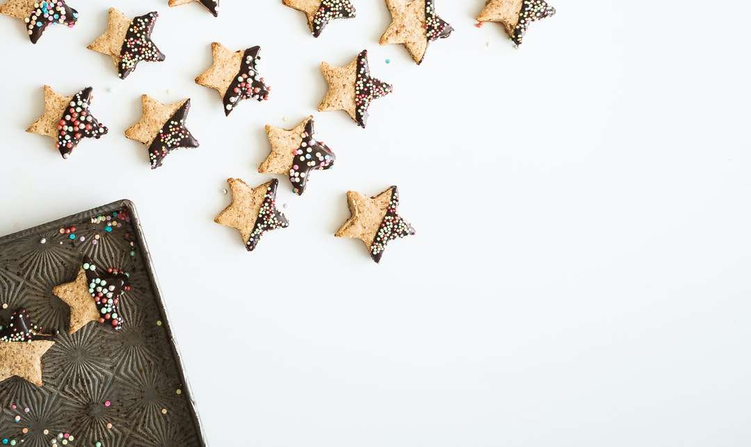 ciasteczka w kształcie gwiazdy z nadzieniem czekoladowym puzzle online