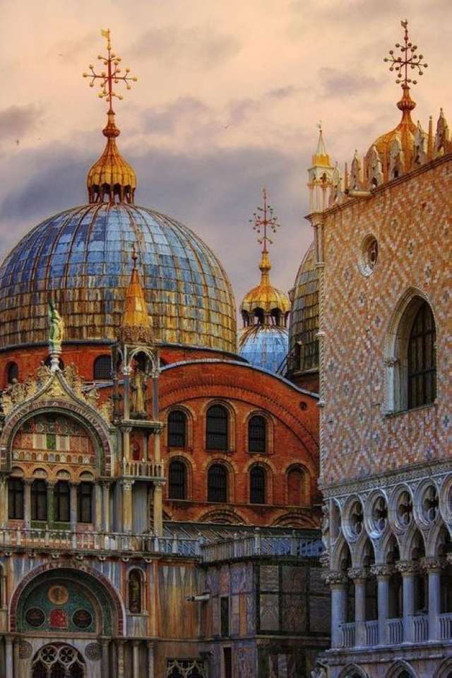 Wzgórza w Wenecji we Włoszech puzzle online