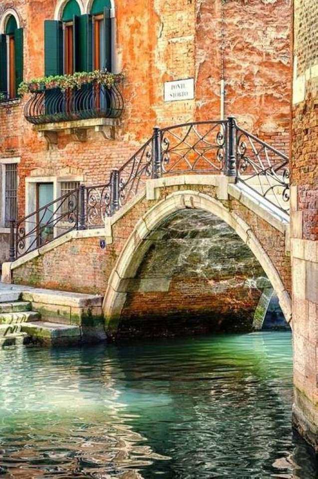 Boczny kanał Wenecji i most puzzle online