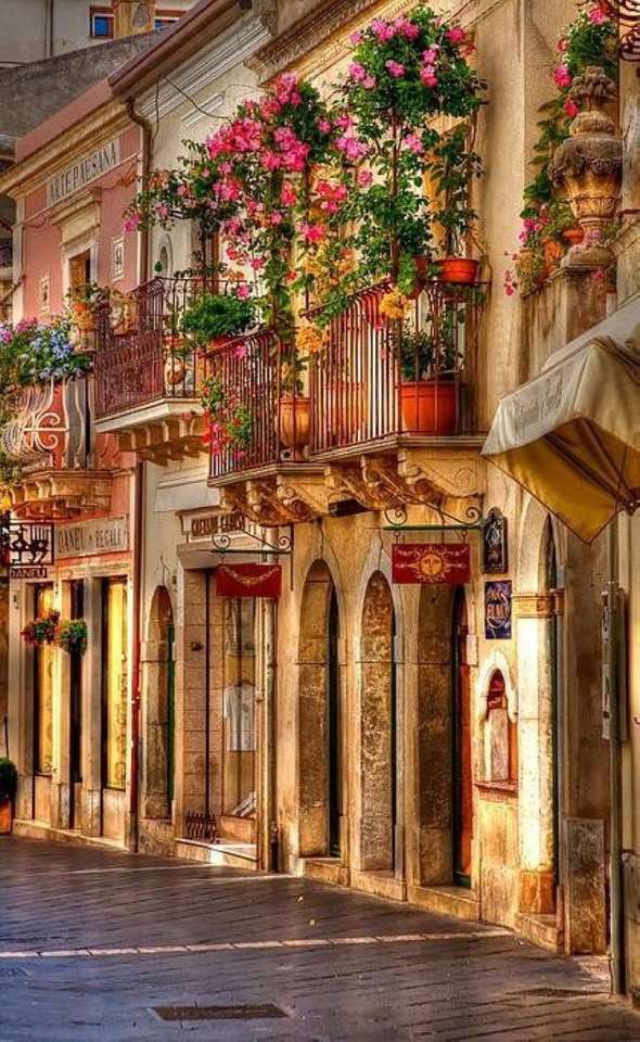 Miasto Taormina na Sycylii puzzle online