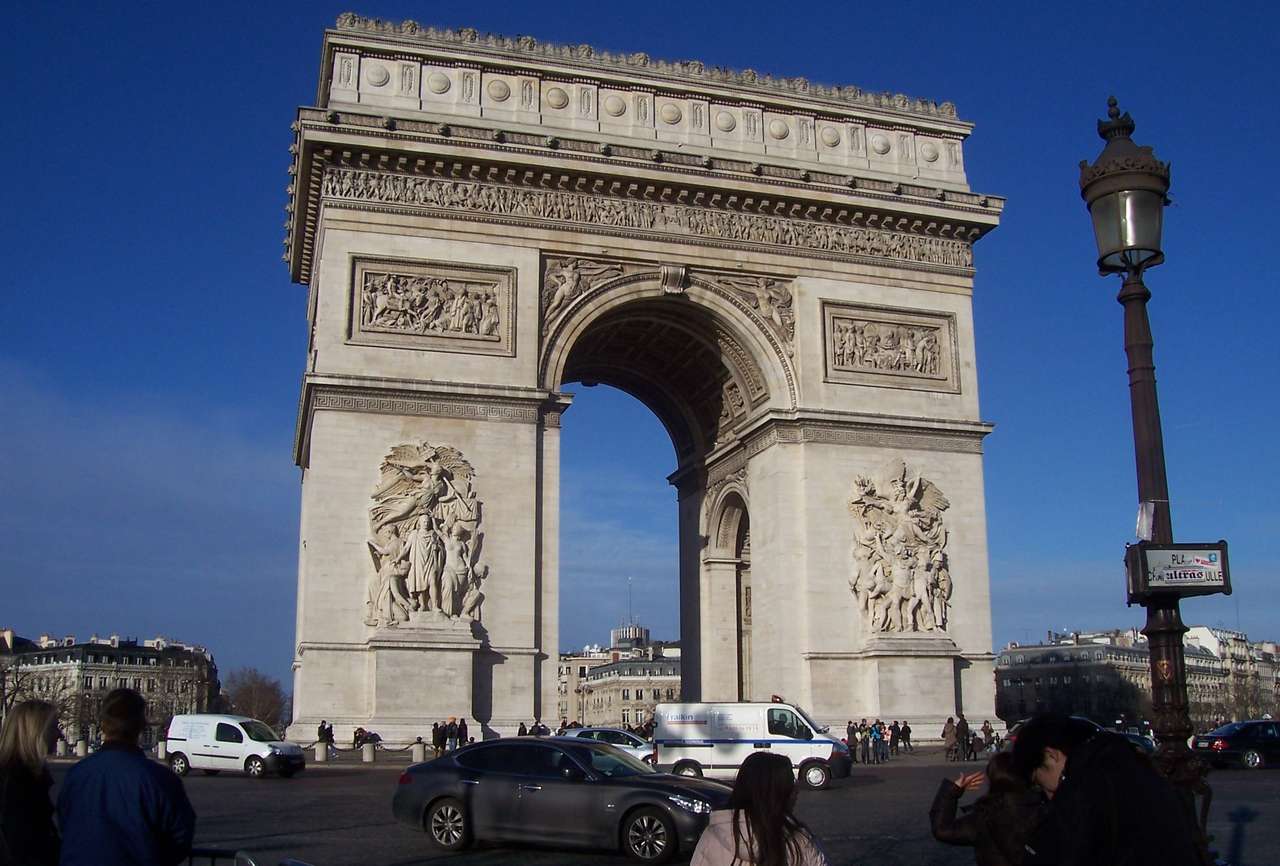 Paryż pod łukiem puzzle online