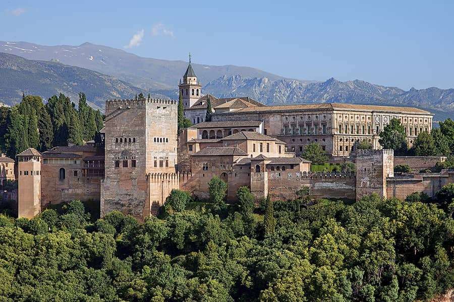 Alhambra w Granadzie puzzle online