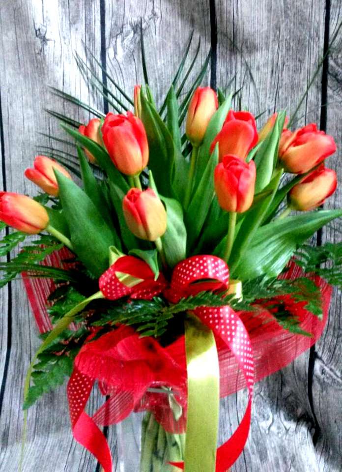 ramo de tulipanes rojos - Puzzle Factory