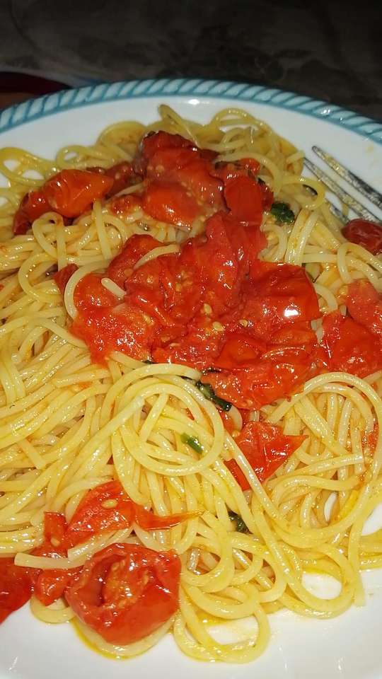 spaghetti al Pomodorino Neapol Włochy puzzle online
