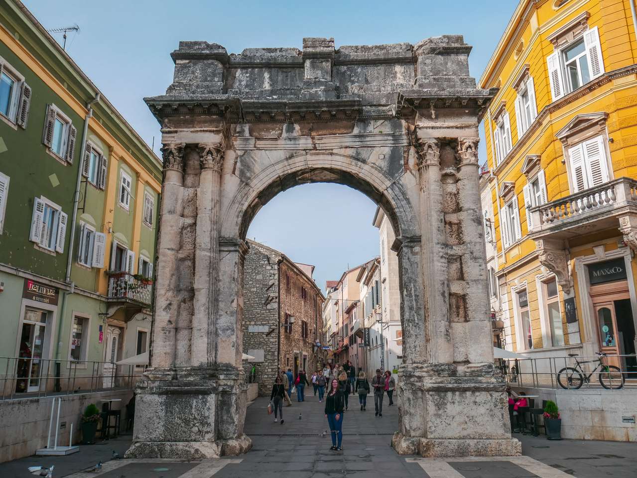 Pula Arch of the Sergians Istria Chorwacja puzzle online