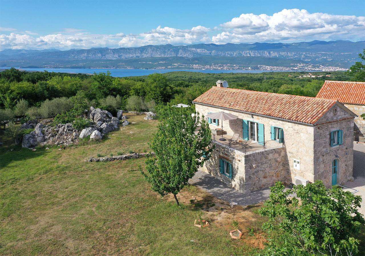 Domy wakacyjne na wyspie Krk w Chorwacji puzzle online