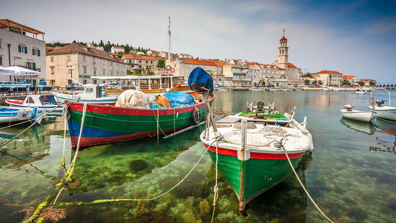 Brac wyspa Sutivan miasto Chorwacja puzzle online