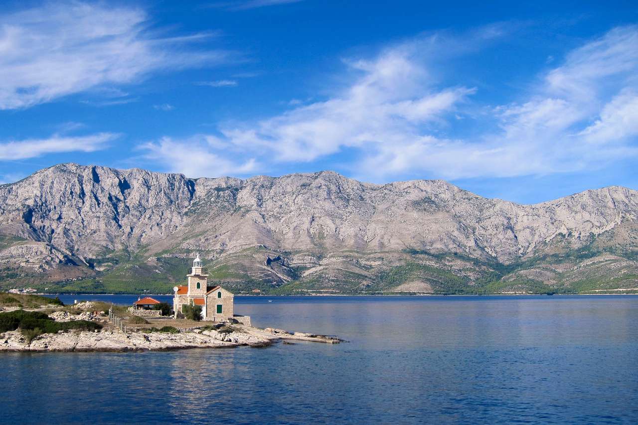Latarnia morska na wyspie Hvar w Chorwacji puzzle online