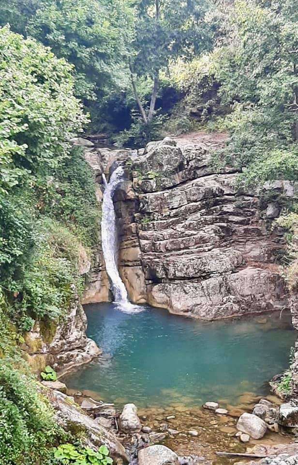 Wodospad San Fele Potenza Włochy puzzle online