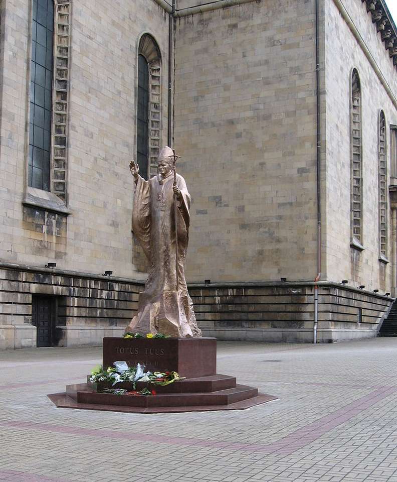 Pomnik Papieża Jana Pawła II w Katowicach puzzle online