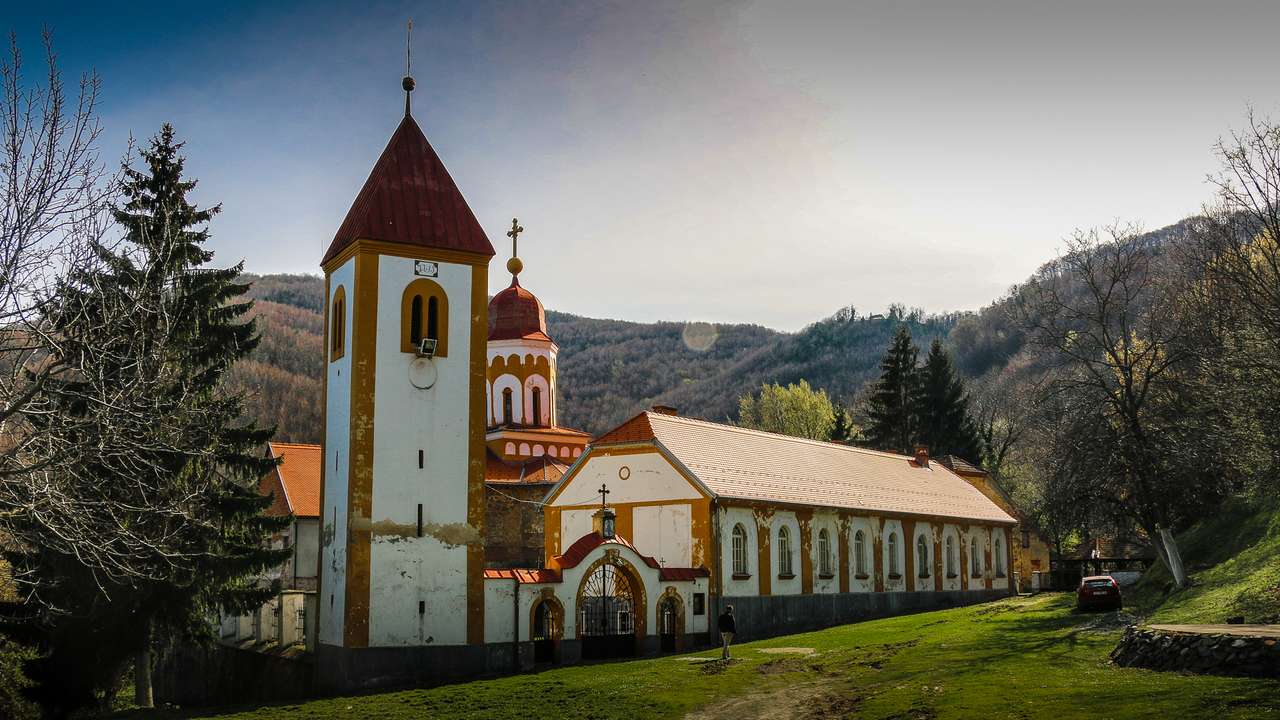 Orahovica Monastir Sv Nicole Chorwacja puzzle online