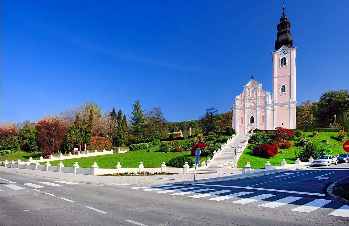 Kościół Pakrac w Chorwacji puzzle online