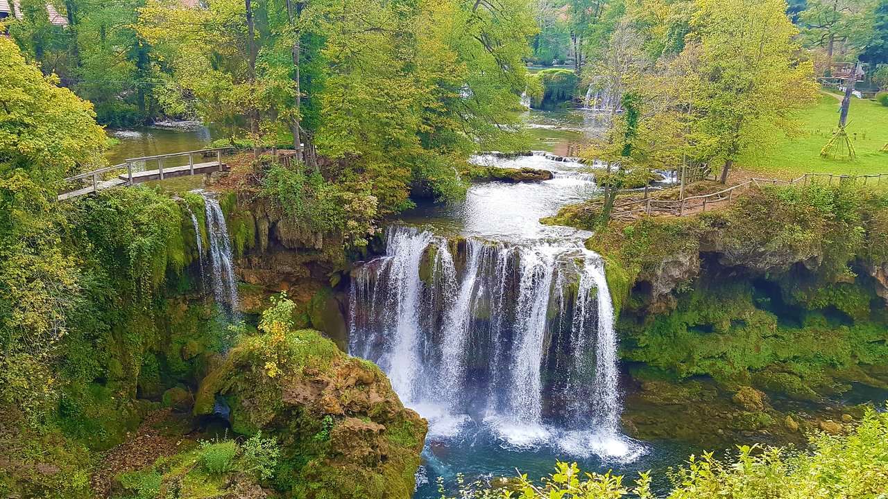 Region Slunj jeziora wodospady w Chorwacji puzzle online