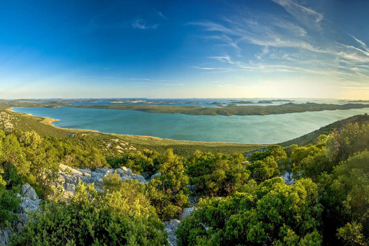 Jezioro Vransko w Chorwacji puzzle online