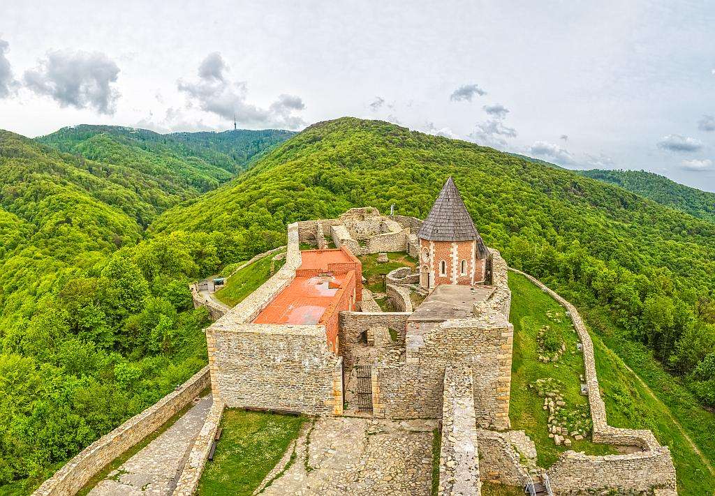 Zamek Medvedgrad Chorwacja puzzle online